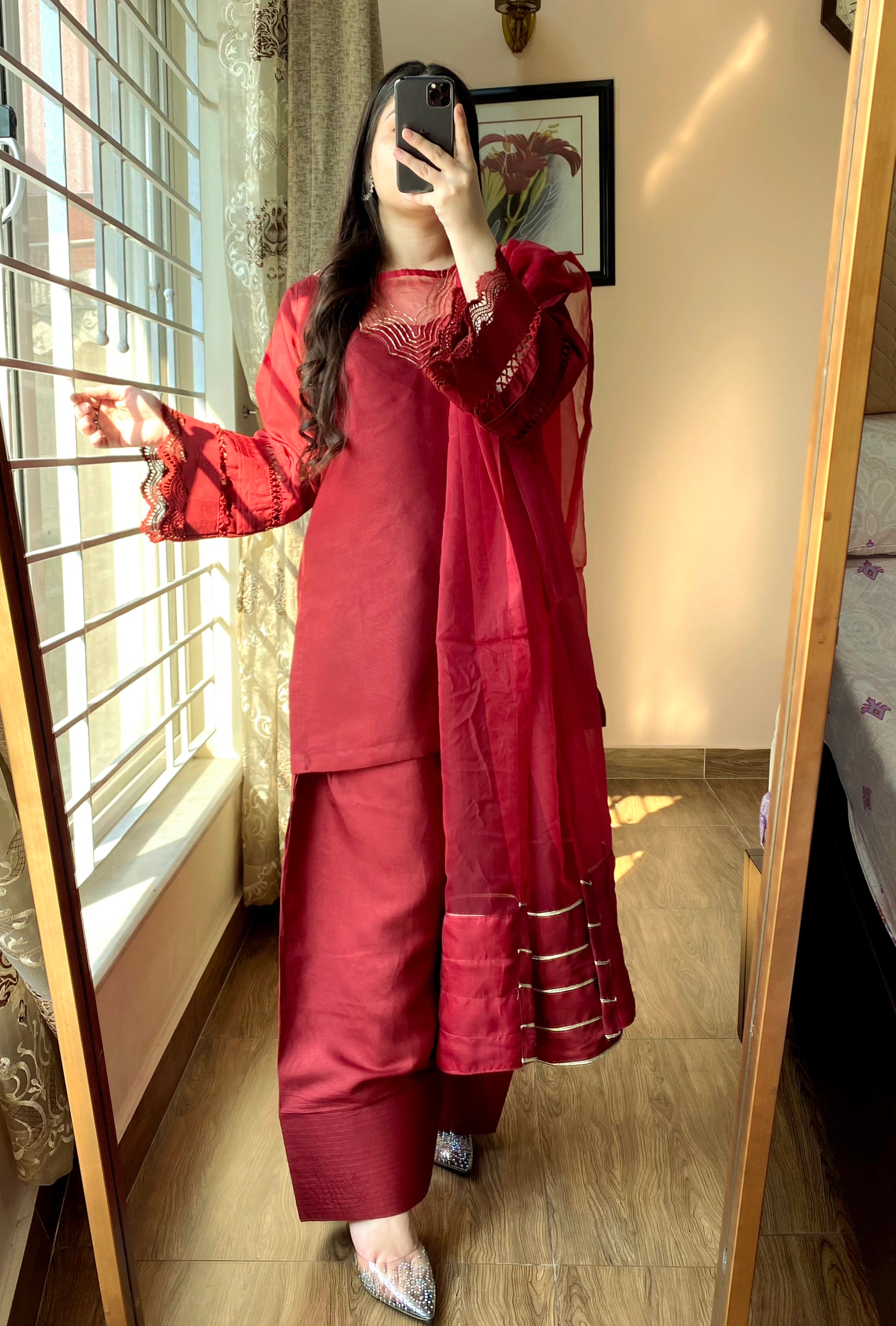 GN-84 || Ruby || Dabka Farshi Delight