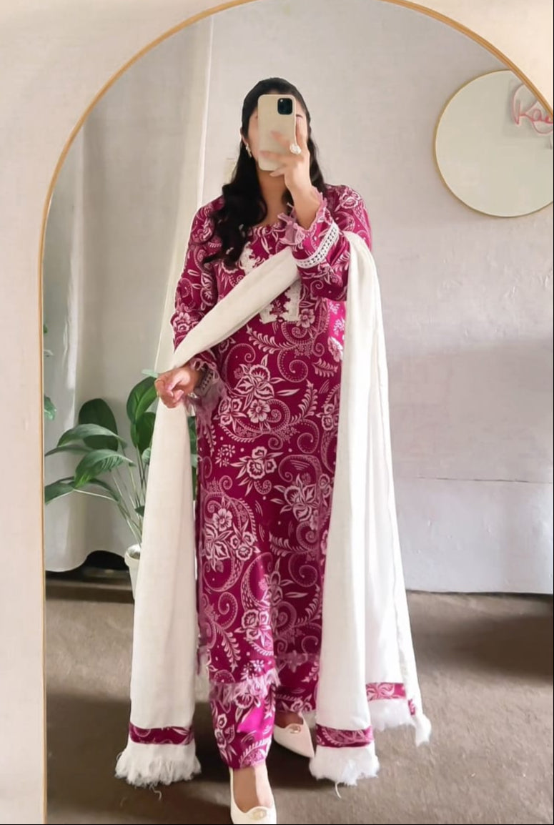 GN-78 || Shrub Rose || Graceful Lawn Attire